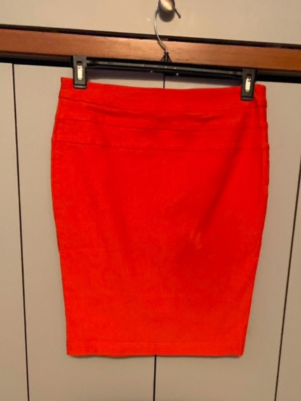 Studio Point Orange Bodycon Pencil Skirt Size Medium Stretch Pull-On Career Chic